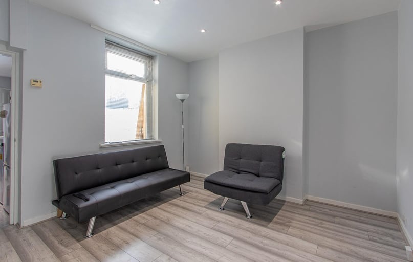 Minister Street, Cathays, Cardiff - Image 1